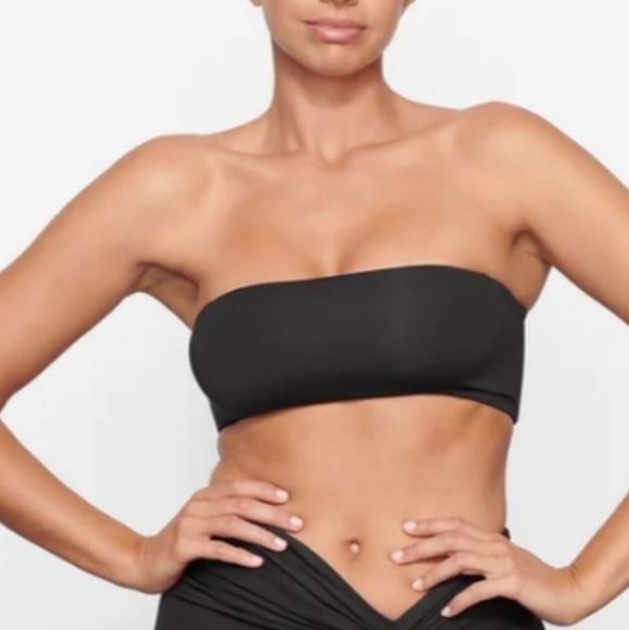 Skims Swim Signature Bandeau top  - onyx - Picture 2 of 12